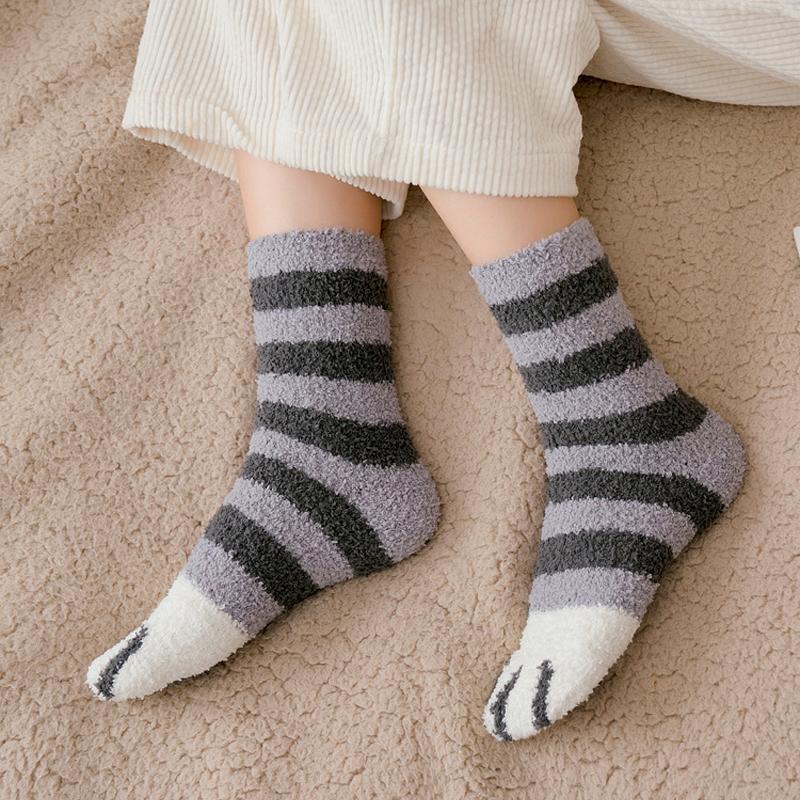 🔥50K+ SOLD! ✨Christmas Special Gift🐱Cat Claw Socks