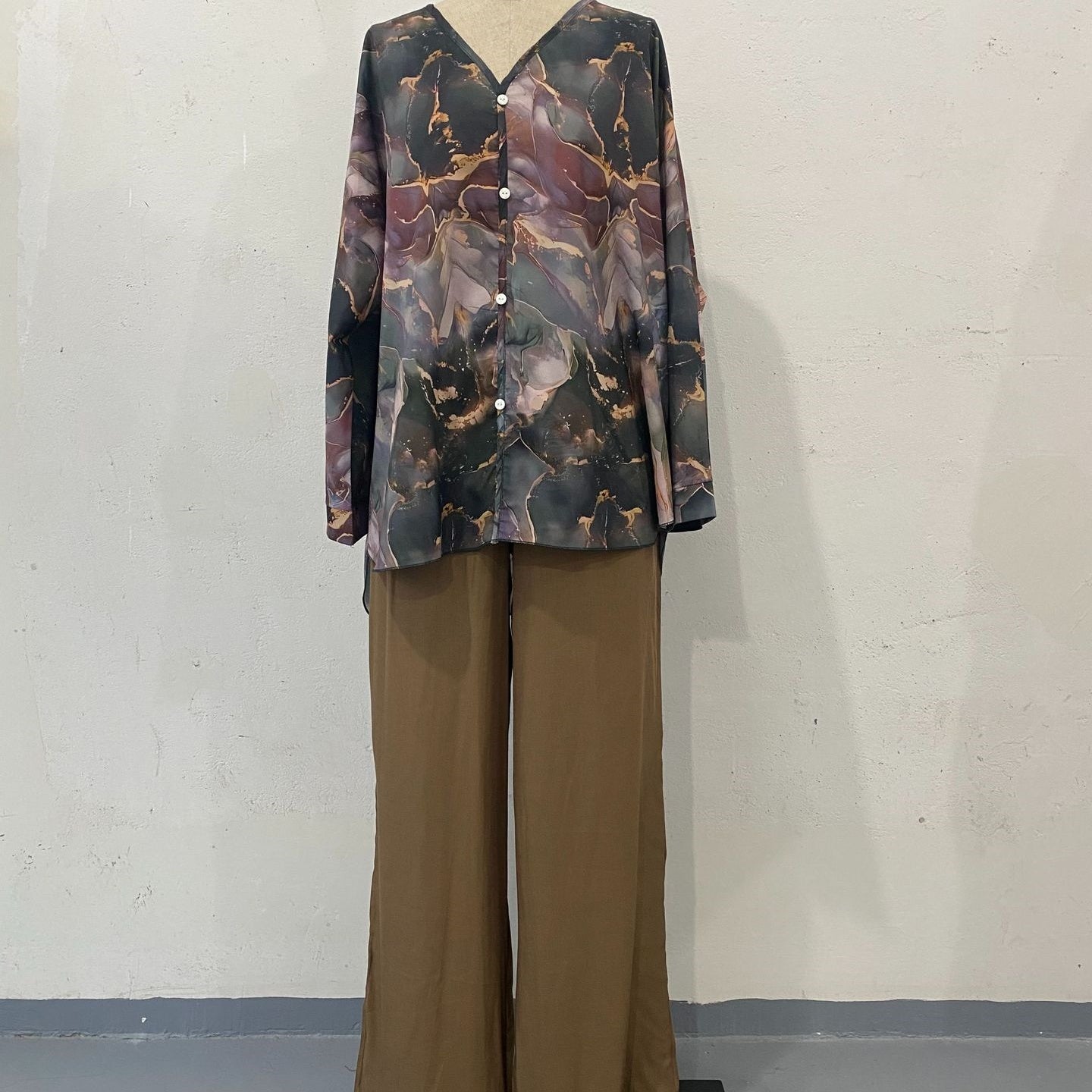 Casual V-neck Printed Three Piece Suit