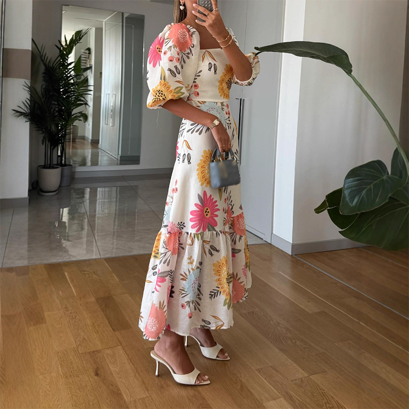 Square Neck Waist-Cinching Printed Dress with Puff Sleeves